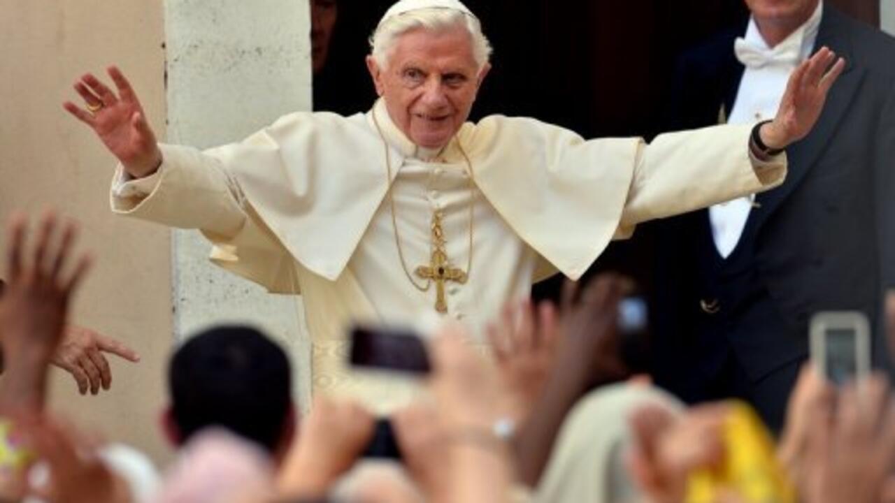 Le pape Benoît XVI dénonce la violence religieuse et l’islamisme radical