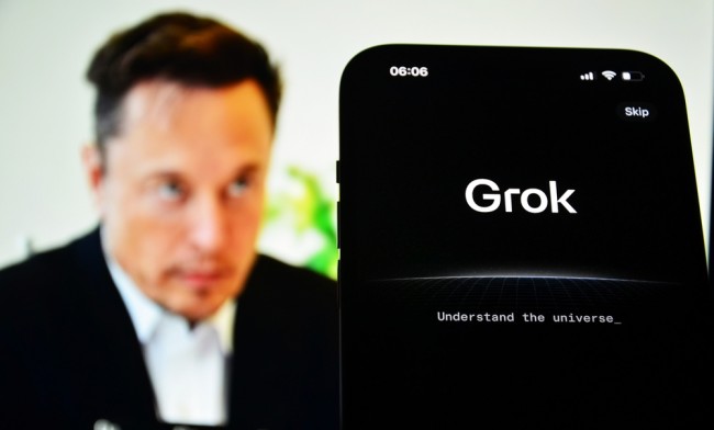 Elon Musk dévoile un nouveau projet pour défier Wikipedia